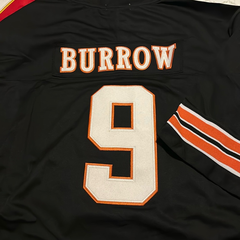 BRAND NEW XL Burrow Cincinnati Jersey Bengals